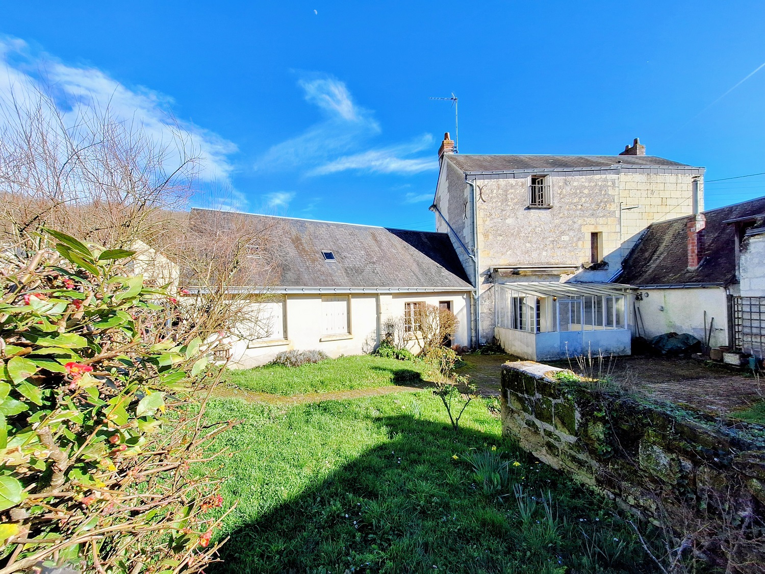Fontevraud Maison ancienne T7
